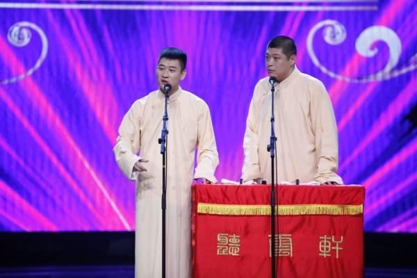 相声江湖曹云金,捐款被骂,过生日也被骂,性格决定其命运