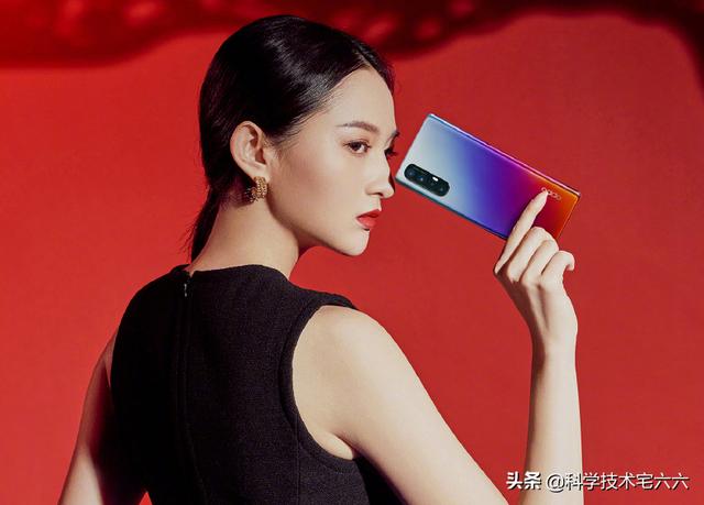 功率超过50W,今年上半年充电最快的三款手机,均为国产手机