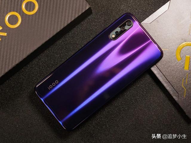 春节后值得买的4款手机,855和USF3.0的闪存,目前确实无敌手