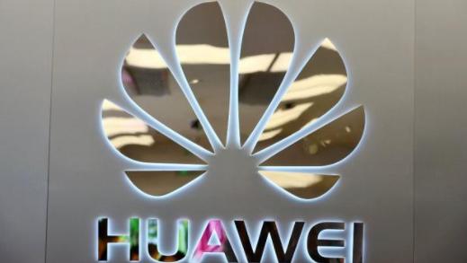 华为放出大招,微软搬起石头砸了自己的脚,美国厂商损失85亿美元