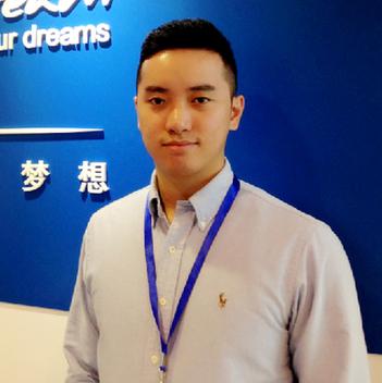 16岁成电脑黑客,因起床气爸爸拔走键盘线,导致泄漏IP被FBI带走