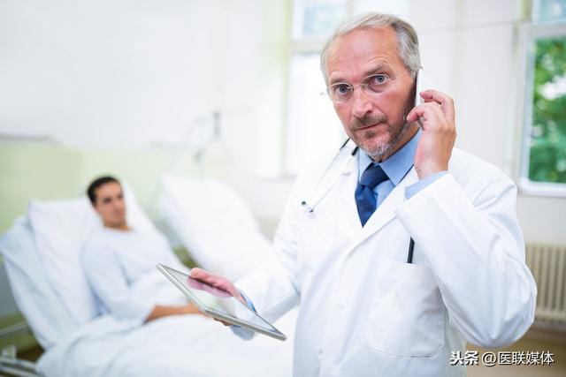 总是凌晨早醒,翻来覆去睡不着?或与4个原因有关