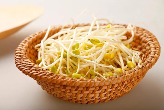 925丨「立春」没有一个冬天不可逾越,没有一个春天不会来临