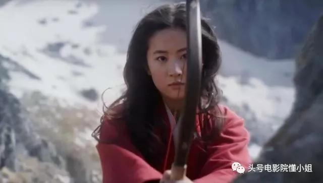 《花木兰》终极预告被吐槽:李连杰被丑化?这么丑的巩俐是只鹰?