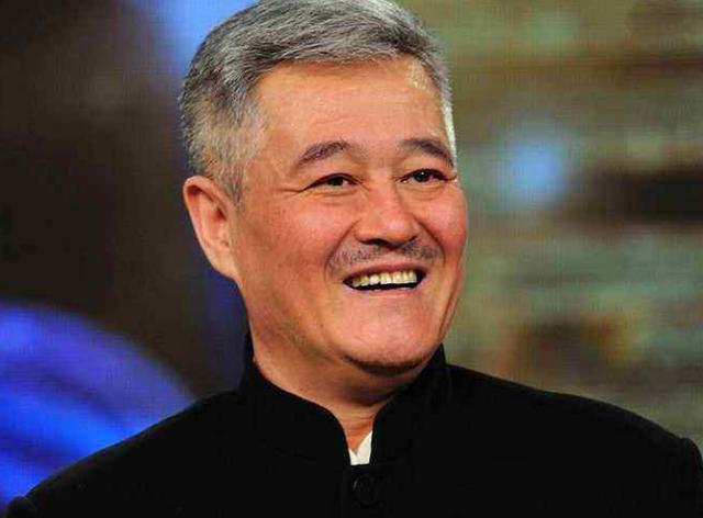 韩红公布潘长江捐款金额,跟本山大叔一样够义气,值得我们敬佩