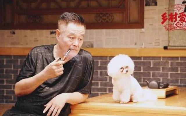 韩红公布潘长江捐款金额,跟本山大叔一样够义气,值得我们敬佩