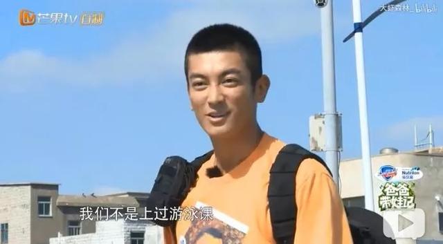 嗯哼不愧是10后梗王,哈哈哈哈哈