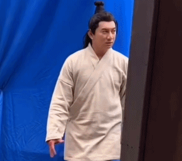 吴奇隆偷吃刘诗诗月子餐?复出后胖成“她奶奶”