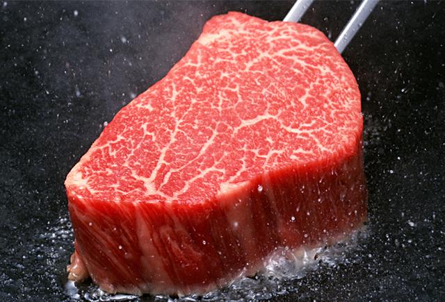 餐厅不会告诉你牛肉的六种嫩肉技巧,简单实用,学会了你也是大厨
