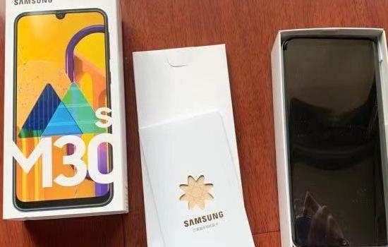 目前值得考虑的长续航手机,6000mAh大电池,售价仅1499元