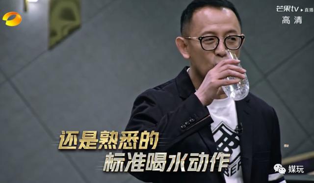 《歌手》第8季首播!洪涛没喝酱油,“当打之年”变“小品之年”