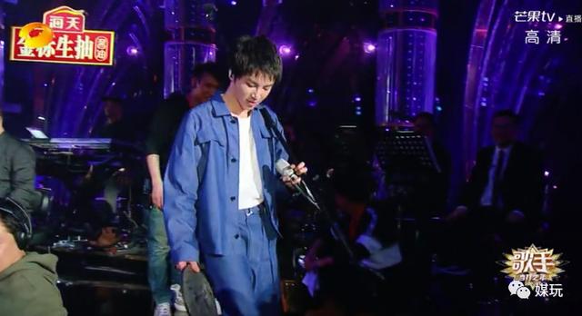 《歌手》第8季首播!洪涛没喝酱油,“当打之年”变“小品之年”