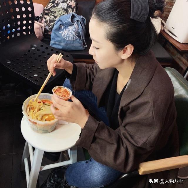 原来苗圃是这样嫁入豪门的,难怪这么低调
