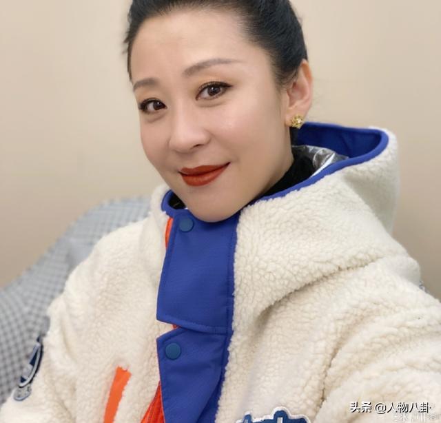 原来苗圃是这样嫁入豪门的,难怪这么低调