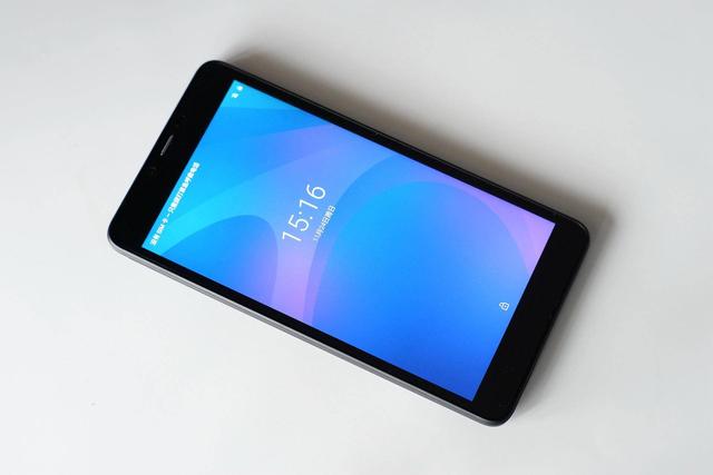 售价只要300多的平板电脑还能打电话,你会买吗?