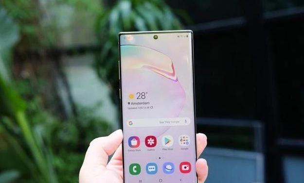 全面为三星S20让路！三星Note10+跌至清仓价，还是机皇的配置