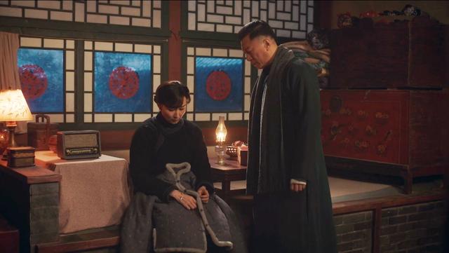 《新世界》中他只爱小朵妈,而18年前,却辜负了单亲妈妈丁嘉丽