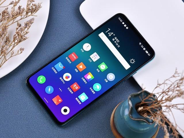 骁龙855+UFS3.0+4500mAh,已降至2199,目前性价比颇高