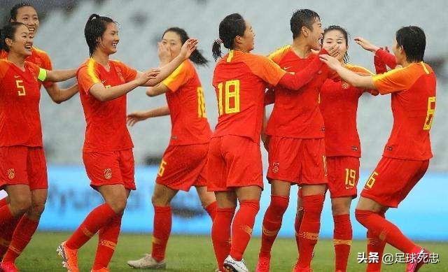 女子三大球只剩女足!男子三大球只剩男篮;女足力争头名晋级