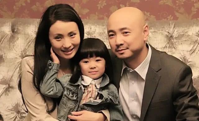 徐峥夫妇捐款被曝光,1500万数字的背后,看到的是人心!