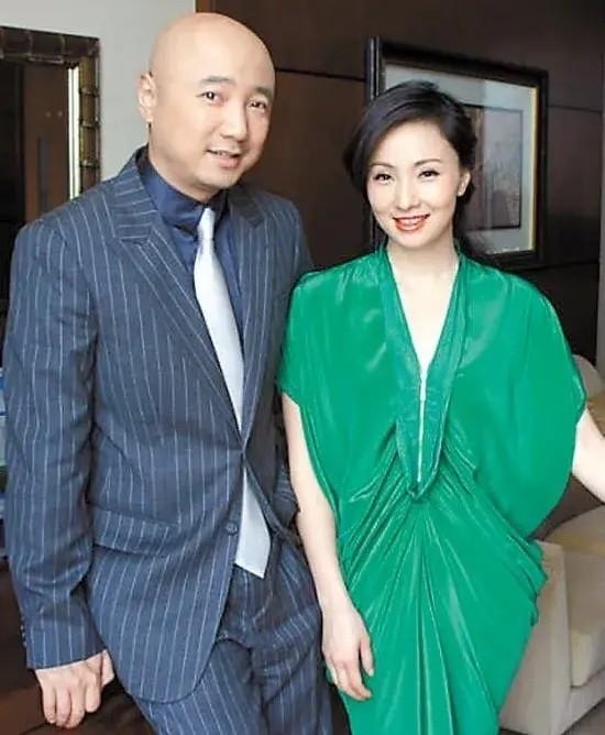 徐峥夫妇捐款被曝光,1500万数字的背后,看到的是人心!