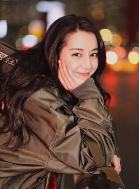 “特殊姓氏”的7位明星, 鹿晗真姓鹿, 热巴姓氏却一直被误会