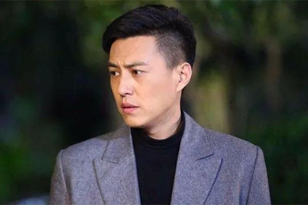 关于网上出现的有关靳东的负面消息,他究竟是个什么样的人呢?