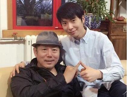 李诚儒家住故宫旁四合院,前妻儿子却住18平小屋,是个“狠”人