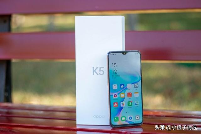 OPPO性价比最高的游戏拍照手机!仅此两款,无短板的“水桶神机”