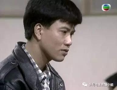56岁患癌63岁落魄,两娱乐圈边缘人提名金像奖,和周星驰都有交集