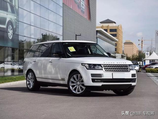 21岁王俊凯开380万豪车现身,网友:这年头谁进娱乐圈都暴富