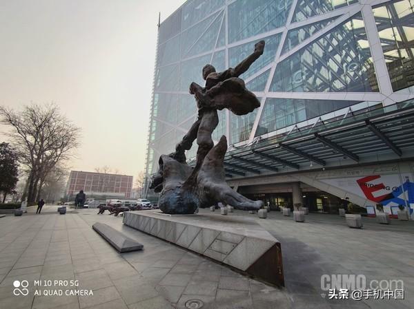 “10年磨一舰”小米10 Pro评测:一名不偏科的优等生