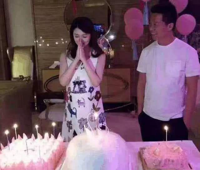 甘薇离婚索赔40亿,董璇李小璐都以离婚收场,原因各异让人唏嘘