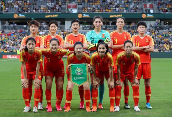 新华社盛赞中国女足:在另一个战场与逆境斗争