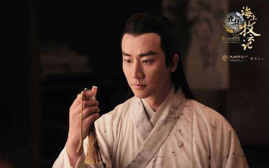 有无数神仙大导演和大明星朋友的黄轩干嘛去了?