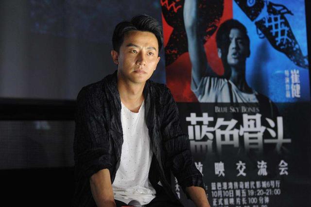 有无数神仙大导演和大明星朋友的黄轩干嘛去了?