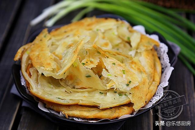 12种饼的做法,每一种都好吃,学会后在家做,比买的更香更实惠