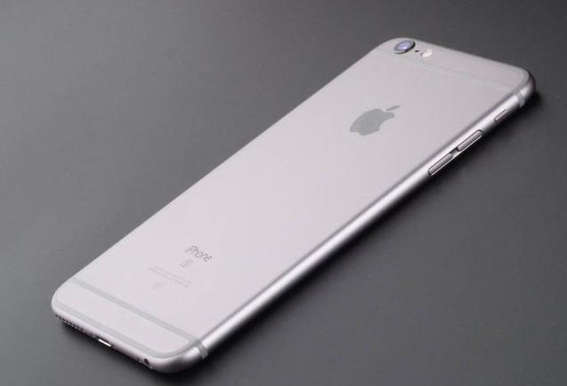 目前最不值得入手的两款iPhone!都是高价低配,告诉你就别入坑了