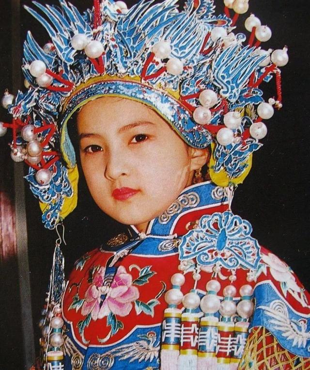 被琼瑶捧红的“婉君”,撒贝宁暗恋了20年,如今依旧单身一人