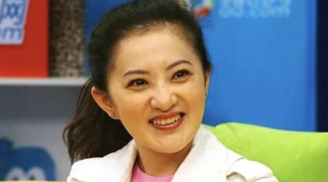 被琼瑶捧红的“婉君”,撒贝宁暗恋了20年,如今依旧单身一人