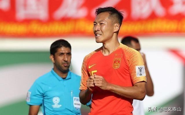 重磅!国足 和苏宁的核心或将转会恒大,中超上演大结局?