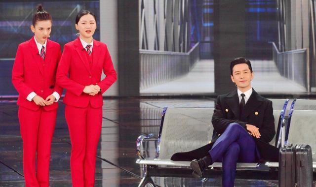 “油田四子”周一围杨烁陈思诚辣眼睛,黄晓明用老婆造型师变正太