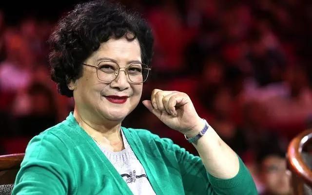 她扮演观音菩萨时发生了很多怪事,没人能解释!之后便信佛了