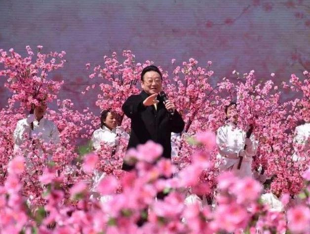 蒋大为:移居海外却遭经济危机,夫妻常年分居,为女儿付出一切