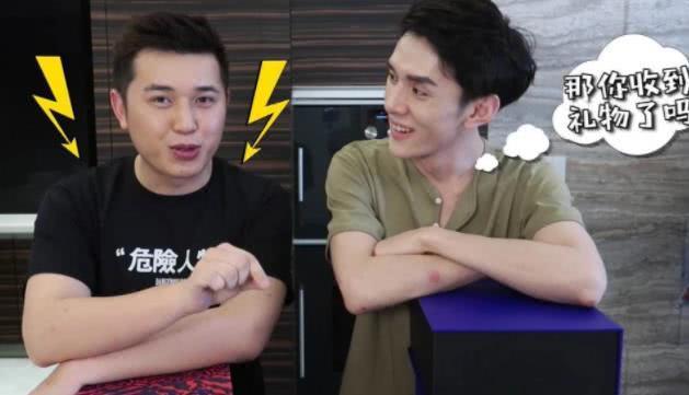 李佳琪被知情人曝光和小助理恋爱?多次网上秀恩爱,啥情况?