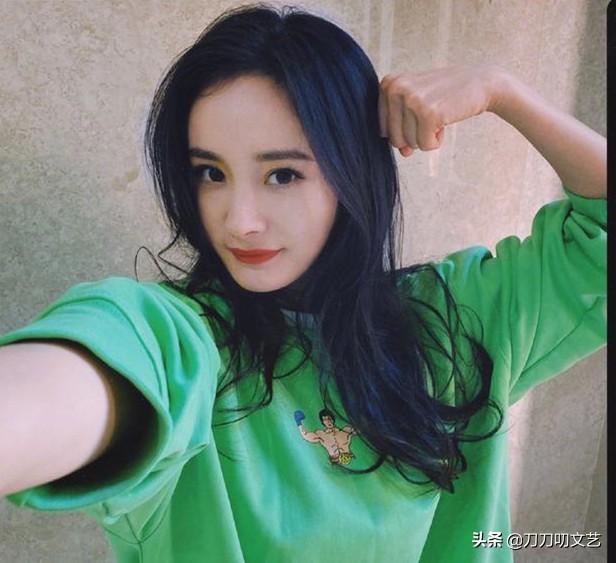 姚晨捐了9批物资,杨幂捐钱物4次,郭敬明疫情中隐身被质疑冷漠