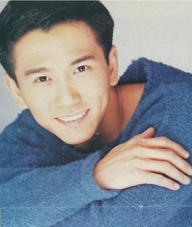 “小鲜肉鼻祖”温兆伦,怎么就突然从顶峰瞬间“消失”了呢?