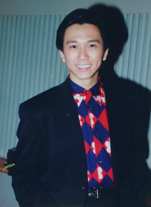 “小鲜肉鼻祖”温兆伦,怎么就突然从顶峰瞬间“消失”了呢?
