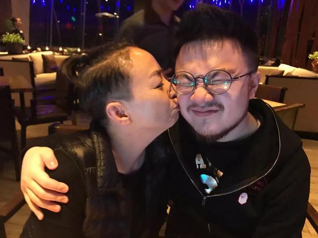 苦命的巴图:被同父异母的弟弟比下去,亲爹不爱继父来凑