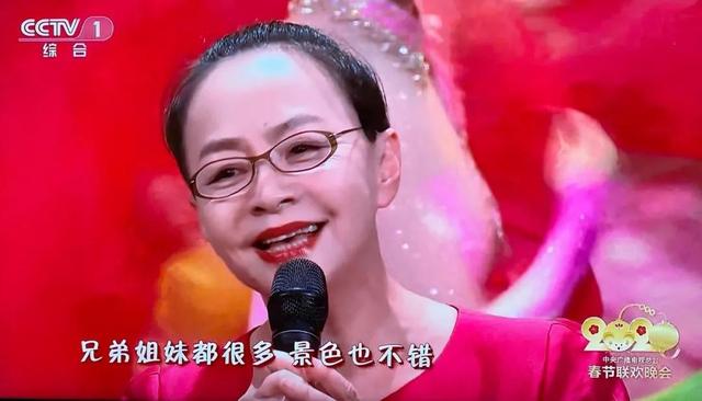苦命的巴图:被同父异母的弟弟比下去,亲爹不爱继父来凑